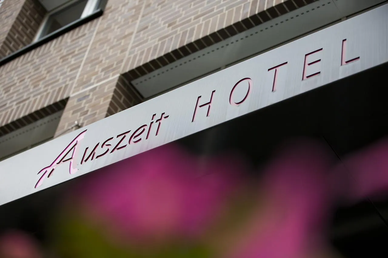 Auszeit Hotel Duesseldorf - Das Fruehstueckshotel - Partner Of Sorat Hotels Germany