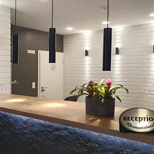 Rheinmetropole *** Dusseldorf